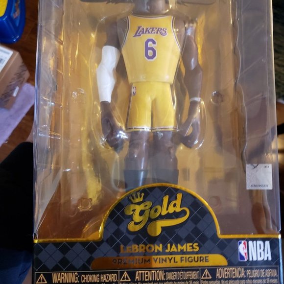 Lakers Lebron James Funko Gold NBA - Picture 3 of 7